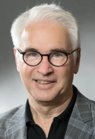 Porträt Prof. Dr. Manfred Cierpka