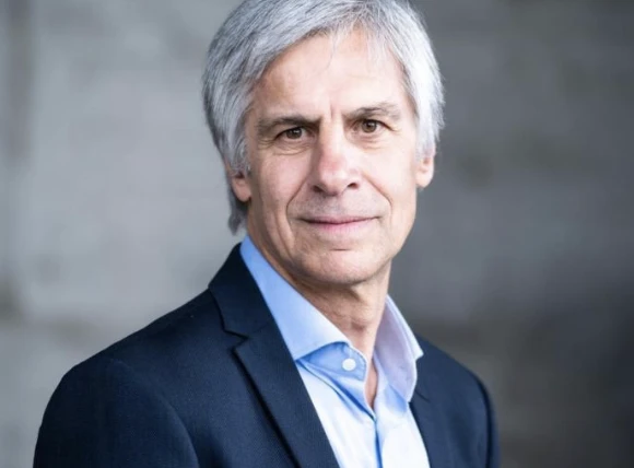 Porträt Prof. Dr. Gerald Haefner